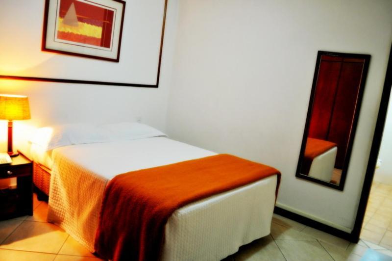 Cezanne Plaza Apart Hotel カンピーナス エクステリア 写真