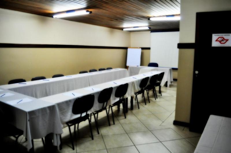 Cezanne Plaza Apart Hotel カンピーナス エクステリア 写真
