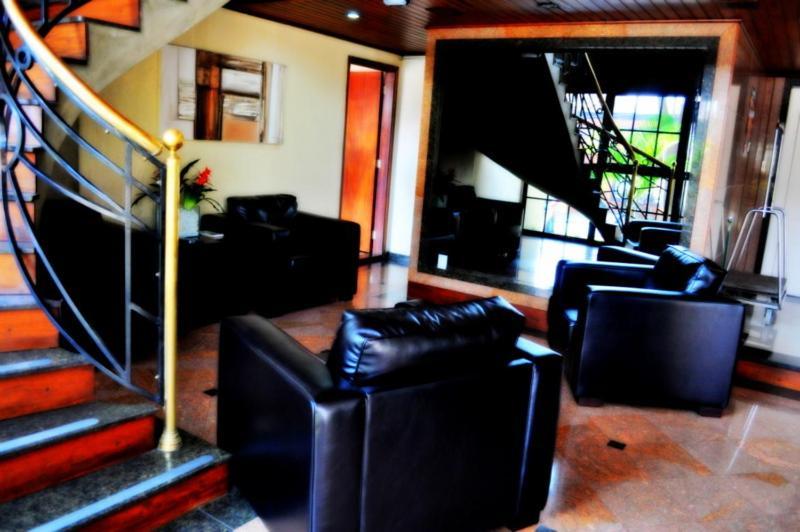 Cezanne Plaza Apart Hotel カンピーナス エクステリア 写真